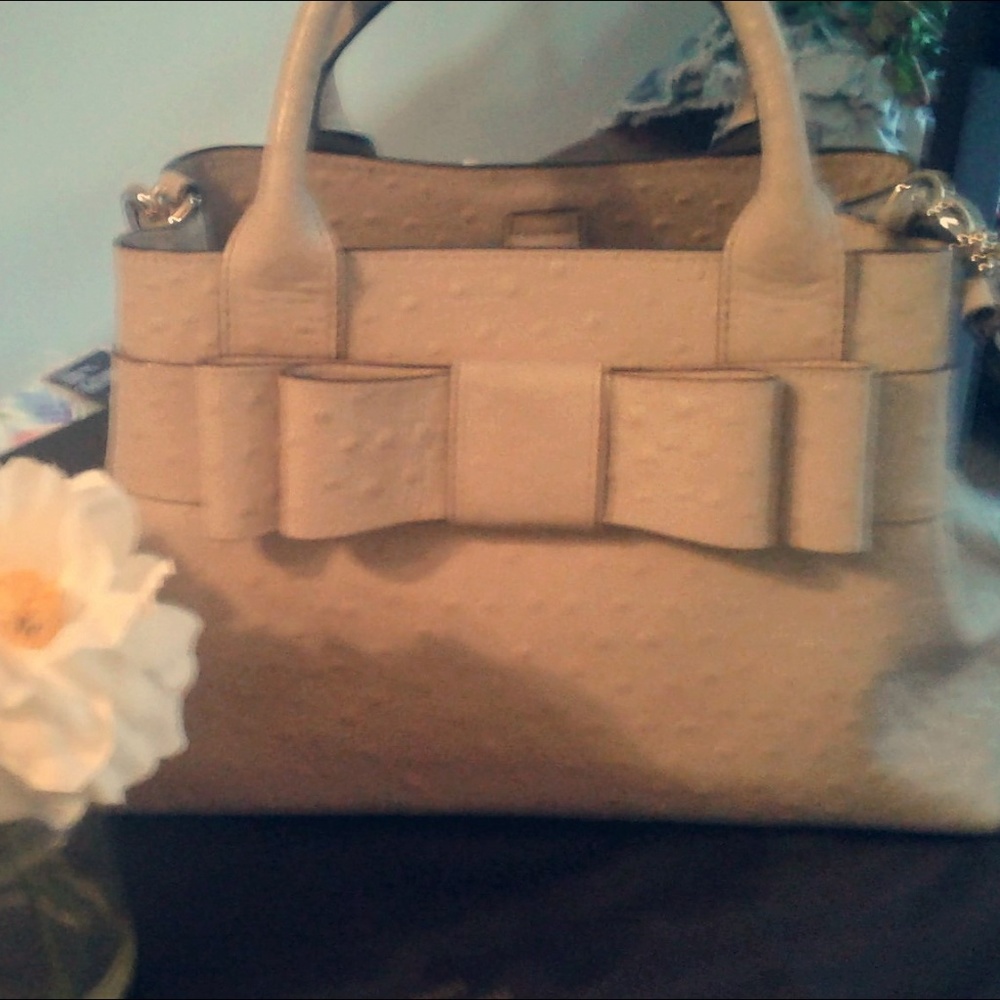 Kate Spade Charm City Ostrich Provence Desert Bow